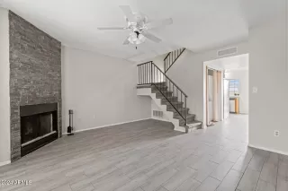 Photo #2: 6684475 Listing