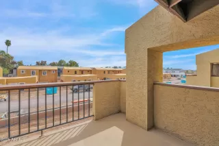 Photo #3: 6684476 Listing