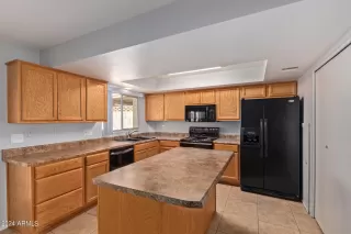 Photo #2: 6684527 Listing 