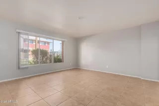 Photo #4: 6684527 Listing 