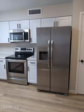 Photo #1: 6684605 Listing 