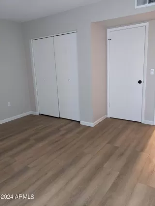 Photo #5: 6684605 Listing 