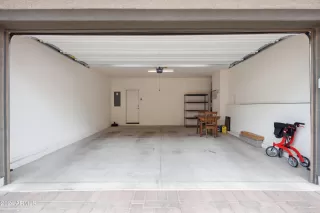 Photo #6: 6684710 Listing