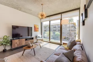 Photo #4: 6684798 Listing 