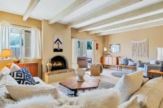 Photo #6: 6684811 Listing