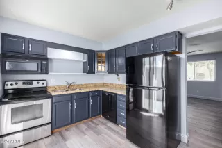 Photo #5: 6684816 Listing 