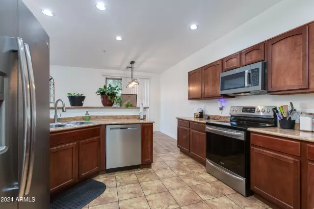 MLS: 6685048 Condo For Sale