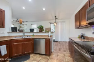 Photo #3: 6685048 Listing