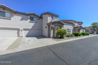 Photo #3: 6685183 Listing