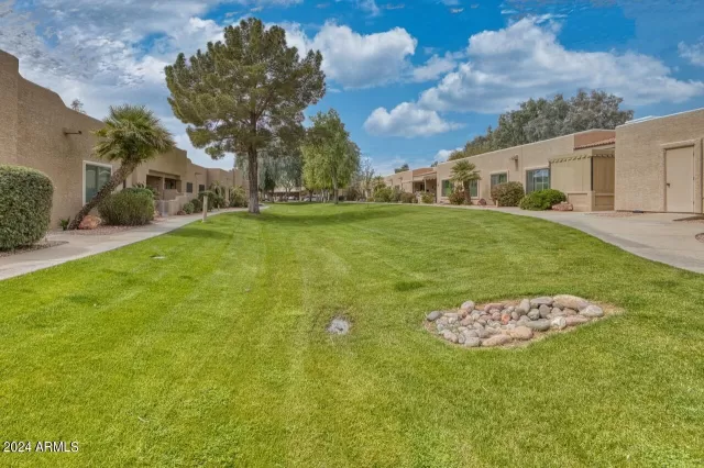 MLS: 6685214 Condo For Sale