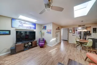 Photo #4: 6685330 Listing 