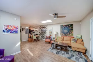 Photo #5: 6685330 Listing 