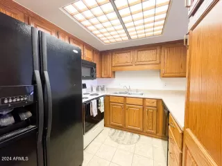 Photo #5: 6685505 Listing