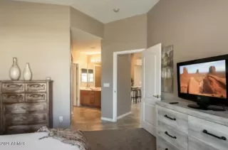 Photo #4: 6686006 Listing