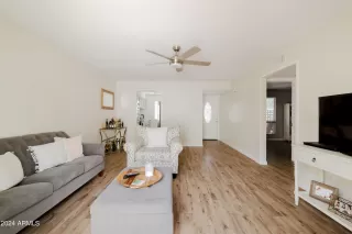 Photo #5: 6686110 Listing 