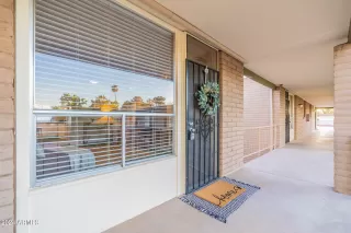 Photo #2: 6686204 Listing