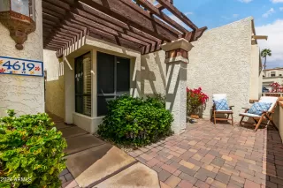 Photo #4: 6686559 Listing