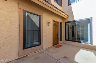 Photo #2: 6686770 Listing