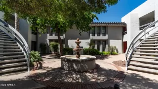 Photo #6: 6686829 Listing 