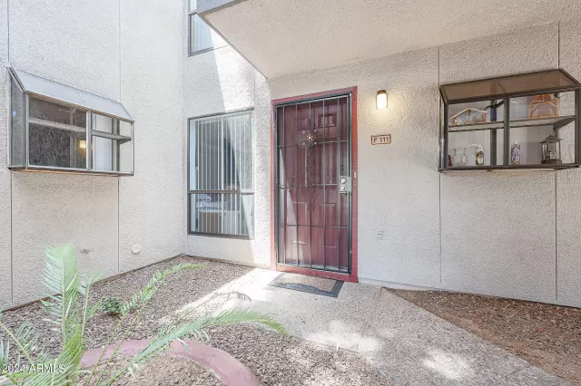 MLS: 6687152 Condo For Sale