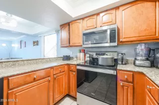 Photo #5: 6687152 Listing 