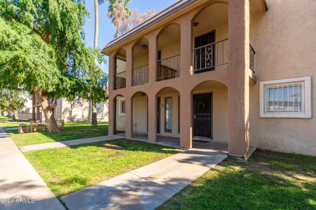 MLS: 6687154 Condo For Sale