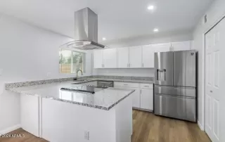 Photo #5: 6687182 Listing 