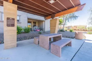 Photo #1: 6687237 Listing