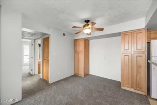 Photo #4: 6687267 Listing