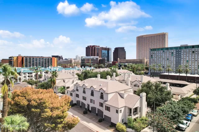 MLS: 6687378 Condo For Sale