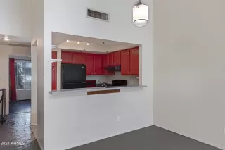 Photo #4: 6687378 Listing