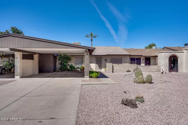 MLS: 6687397 Condo For Sale