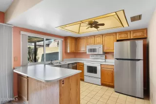 Photo #5: 6687397 Listing 