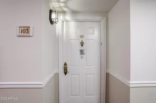 Photo #5: 6687463 Listing