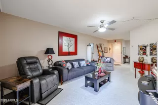 Photo #6: 6687463 Listing