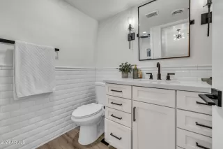 Photo #6: 6687651 Listing 