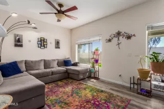 Photo #2: 6687714 Listing