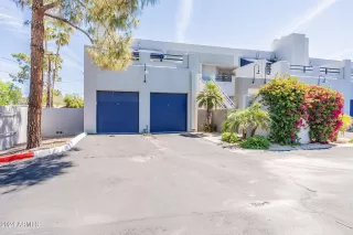 Photo #1: 6687736 Listing