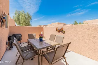 Photo #6: 6687739 Listing