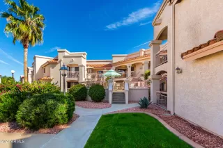 Photo #1: 6687878 Listing 