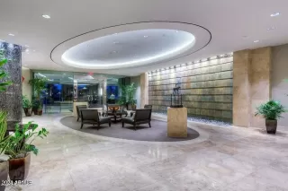 Photo #4: 6687947 Listing