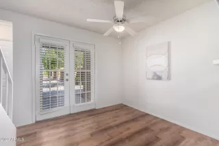 Photo #2: 6688031 Listing