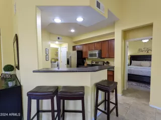 Photo #3: 6688066 Listing