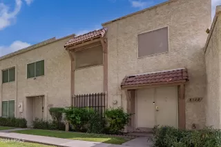 Photo #3: 6688169 Listing 