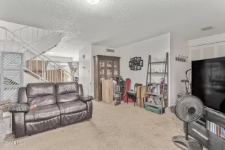 Photo #6: 6688169 Listing 