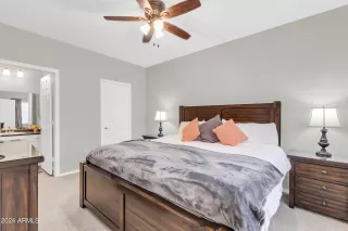 Photo #2: 6688232 Listing