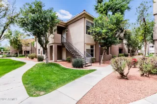 Photo #4: 6688232 Listing