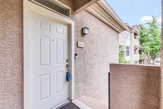 Photo #6: 6688232 Listing