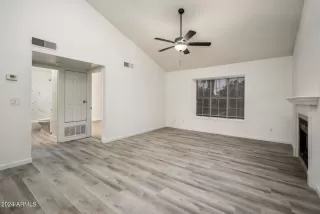 Photo #3: 6688234 Listing