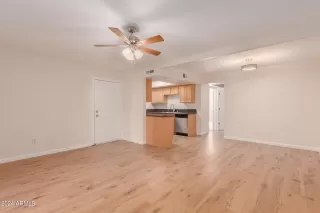 Photo #2: 6688446 Listing